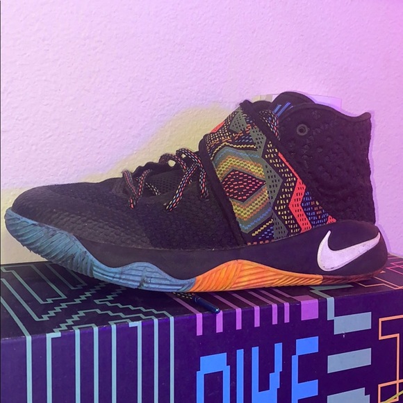 Kyrie 2 BLM - Picture 1 of 1